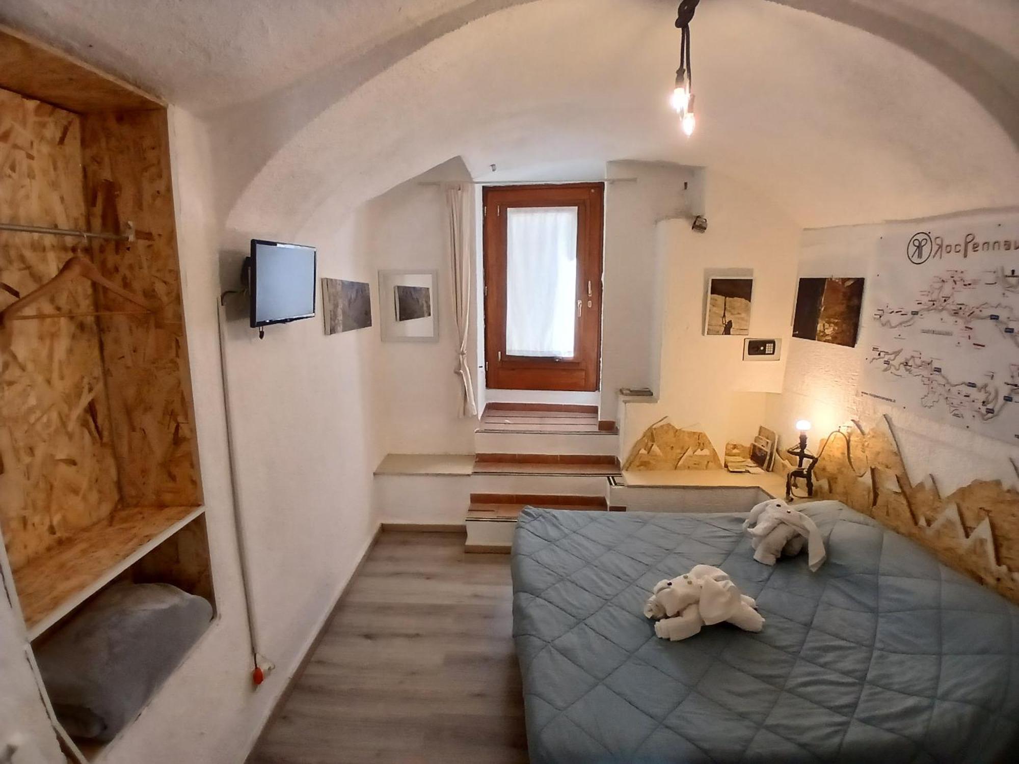 B&B 8A Castelbianco Colletta Exterior photo